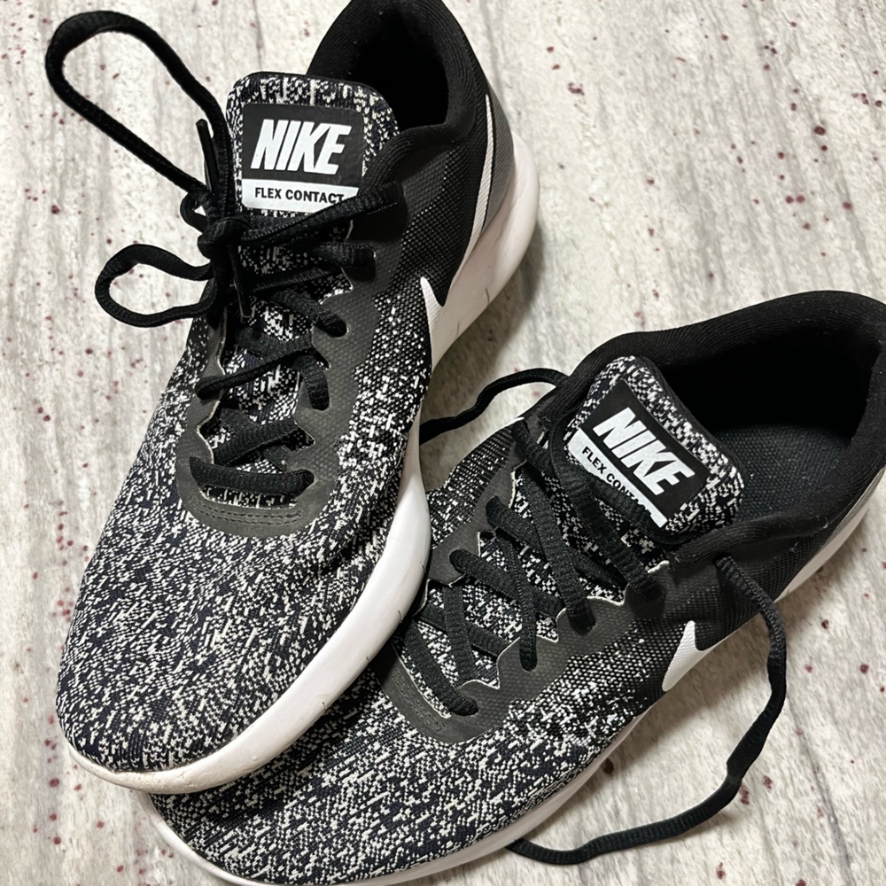 Nike Flex Contact Women’s Running Shoes